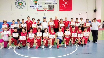 Malatya'da Yaz Spor Okulları Sona Erdi