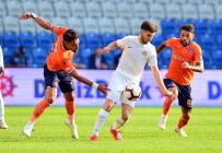 ALPER ULUSOY - Spor Toto Süper Lig Açıklaması Medipol Başakşehir Açıklaması 1 - Antalyaspor Açıklaması 0 (İlk Yarı)