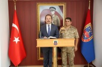 ALİ HAMZA PEHLİVAN - Vali Pehlivan, İl Jandarma Komutanı Bilgiç'i Ziyaret Etti