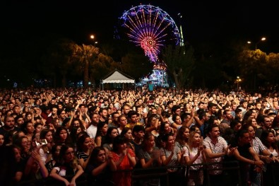 87. İEF'in Kapanışı Da Coşkulu Oldu