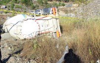 ÜLKER - Bilecik'te Beton Mikseri Devrildi Açıklaması 1 Ölü