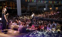 KORAY AVCı - Huzur Kent Meydanı Koray Avcı Konseriyle Açıldı
