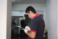 SAĞANAK YAĞMUR - Sağanak Yağmur Mağduru Esnaf Yaralarını Sarıyor