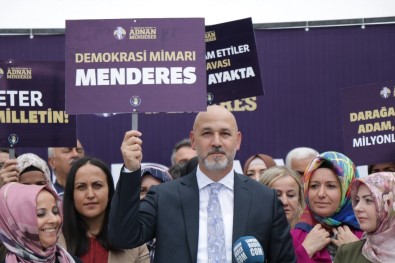 Samsun'da Adnan Menderes Dualar İle Anıldı