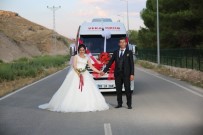 EKMEK TEKNESI - Servis Minibüsünü Gelin Arabası Yaptı