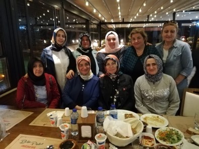 Şuhut Ak Kadınlardan Gezi Turu