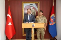 ALİ HAMZA PEHLİVAN - Vali Pehlivan, İl Jandarma Komutanı Jandarma Albay Bilgiç'i Ziyaret Etti