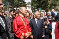 KARATEKIN ÜNIVERSITESI - Bakan Soylu'ya Cübbe Giydirilerek Kuşak Bağlandı