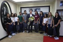 TARıK AKAN - BEM Öğrencilerinden Başkan Piriştina'ya Teşekkür Ziyareti