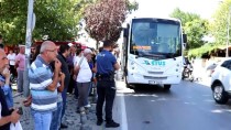 YAYA GEÇİDİ - Edirne'de Minibüsün Çarptığı Kadın Yaralandı