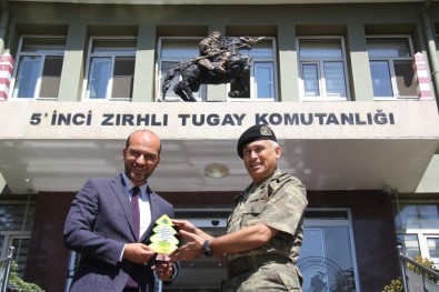 GAGİAD Yönetim Kurulu Tuğgeneral 5. Zırhlı Tugay Komutanı Şefik Atak'ı Ziyaret Etti
