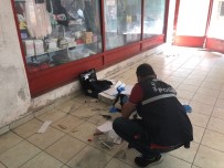 SADAKA - Hırsızlar Sadaka Kutusu Çaldı