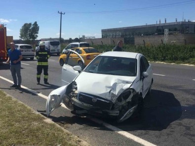 Tekirdağ'da Trafik Kazası  Açıklaması 2 Yaralı