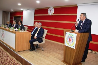 TOBB Başkanı Hisarcıklıoğlu, Ticaret Borsası'nı Ziyaret Etti