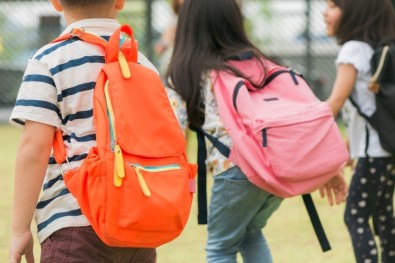 Fizirem'den Okul Çocuklarına 'Ağır Çanta' Uyarısı