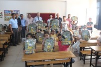 ALI BOZKURT - PTT'den Öğrencilere Kırtasiye Yardımı