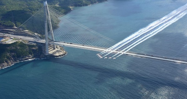 Türk Yıldızları İstanbul semalarında