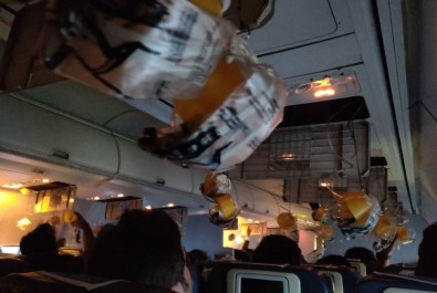 Hindistan'da Uçakta Alarm Açıklaması 30 Kişinin Burnu Ve Kulakları Kanadı