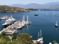 ÇALIŞMA ODASI - Lüks Yata 26 Tankerle 3 Milyon TL'lik Yakıt