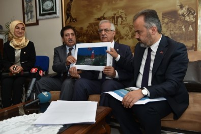 Mihraplı'ya Şehitlik Anıtı