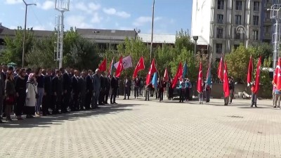 Yüksekova'da İlköğretim Haftası Etkinliği