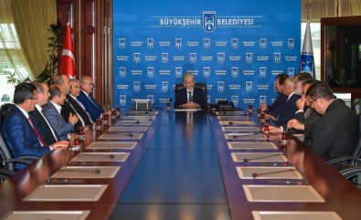 Başkan Tuna'ya 'Ahilik' Ziyareti