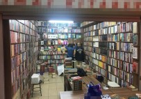 İstanbul'da 13 Bin 500 Adet Korsan Ders Kitabı Ele Geçirildi