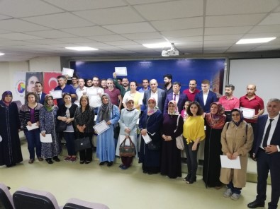 Tatvan'da 'Usta Öğretici' Sertifika Dağıtım Töreni Düzenlendi
