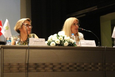 Tepebaşı Belediyesi'nden 'Dünya Alzheimer Günü' Söyleşisi