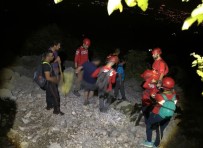 Cebel-İ Reis Dağı'nda Kaybolan 6 Amatör Dağcı AKUT Tarafından Kurtarıldı