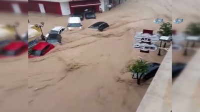 Tunus'ta Sel Felaketi