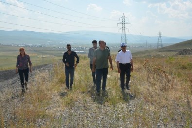 Ardahan'da Çöp Toplama Alanı, Katı Atık Ayrıştırma Ve Düzenli Depolama Merkezi Projesiyle Çehresi Değişecek