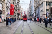 İSTİKLAL CADDESİ - Başkan Demircan Açıklaması 'Beyoğlu Türkiye'nin Vizyonu Olmaya Devam Ediyor'