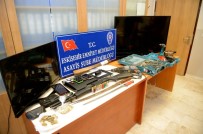 TABLET BİLGİSAYAR - Çaldıkları Eşyaların Listesini Yapmışlar