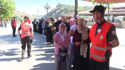 Cumhurbaşkanlığından Ankara'da Vatandaşlara Aşure İkramı