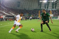 Geçen Sezon Da Gomis Penaltı Kaçırmıştı