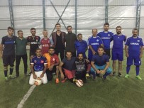 DURANKAYA - Hakkari'de 'Fatih Keskin Halı Saha Futbol Turnuvası' Başladı