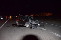 AHMET HAMDI AKPıNAR - İki Araç Kafa Kafaya Çarpıştı Açıklaması 1 Yaralı