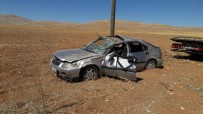 CUMHURIYET ÜNIVERSITESI - Sivas'ta Otomobil Takla Attı Açıklaması 3 Yaralı