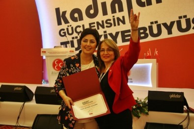 Asenalar 'Kadınlar Güçlensin, Türkiye Büyüsün' Toplantısına Katıldı