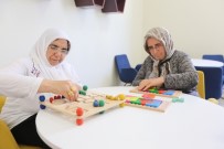 PSİKOLOJİK DESTEK - Büyükşehir, Alzheimer Hasta Ve Hasta Yakınlarını Unutmadı