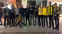 ÇARŞI GRUBU - Fenerbahçe - Beşiktaş Maçı Öncesinde Tokatlı Taraftarlardan Örnek Davranış