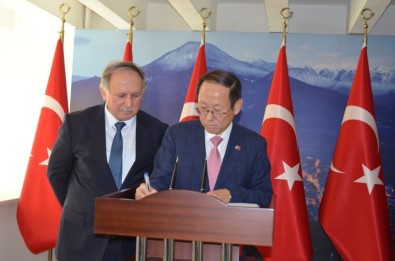 Güney Kore Ankara Büyükelçisi Hong-Ghi Choi Artvin'de