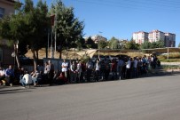 ÖZEL GÜVENLİK - Kilis'te 9 Aylık İş İçin İşsizler Uzun Kuyruk Oluşturdu