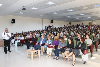 Kütahya Sağlık Bilimleri Üniversitesinde  'Geleneksel Ve Tamamlayıcı Tıp Manuel Terapi' Konferansı