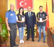 CANER YıLDıZ - Menteşe'de Başarılı Polisler Ödüllendirildi