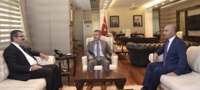 Azerbaycan Ankara Büyükelçisi Hazer İbrahimi Vali Süleyman Elban'ı Ziyaret Etti