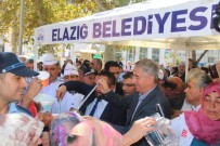 AŞURE GÜNÜ - Elazığ'da 3 Bin Kişiye Aşure Dağıtıldı