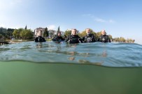 TÜRK DÜNYASI - Büyükşehir Belediye Başkanı Körfez'e Daldı