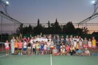 TENİS KULÜBÜ - Kortların Şampiyonları Ödüllendirildi